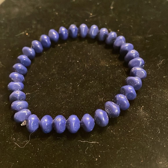8” purple dark blue stackable stretch bracelet with 36 beads - Picture 4 of 8